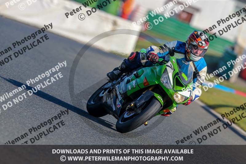 PJM Wedding Photography;enduro digital images;event digital images;eventdigitalimages;mallory park;mallory park photographs;mallory park trackday;mallory park trackday photographs;no limits trackdays;peter wileman photography;racing digital images;trackday digital images;trackday photos